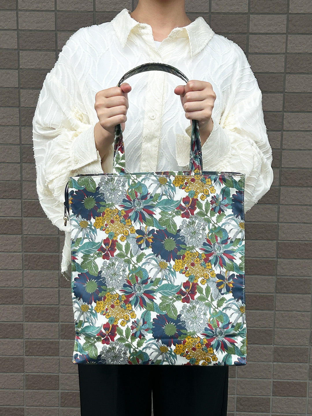 【SALE 30％OFF】：マチ付きショッピング大[リバティプリント]